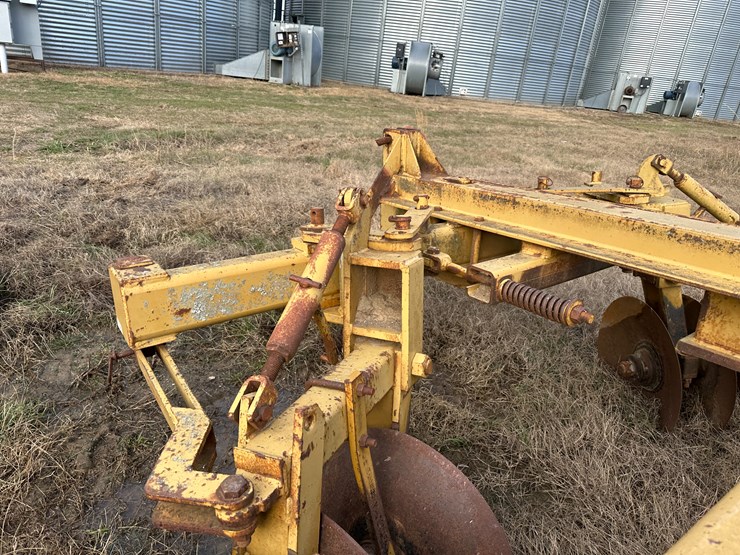 #38446-•-prime-1016-tandem-levee-plow-image-9