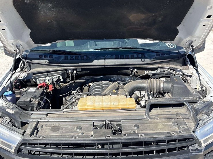 2018-ford-f150-image-10