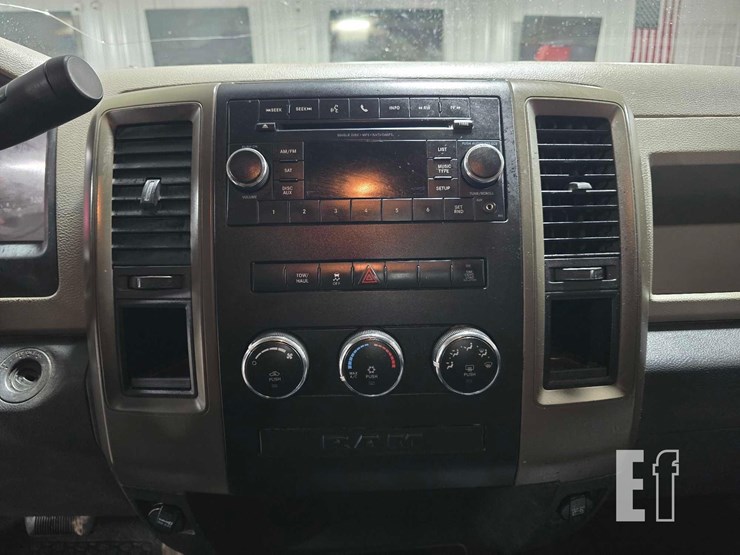 2012-dodge-2500-image-14