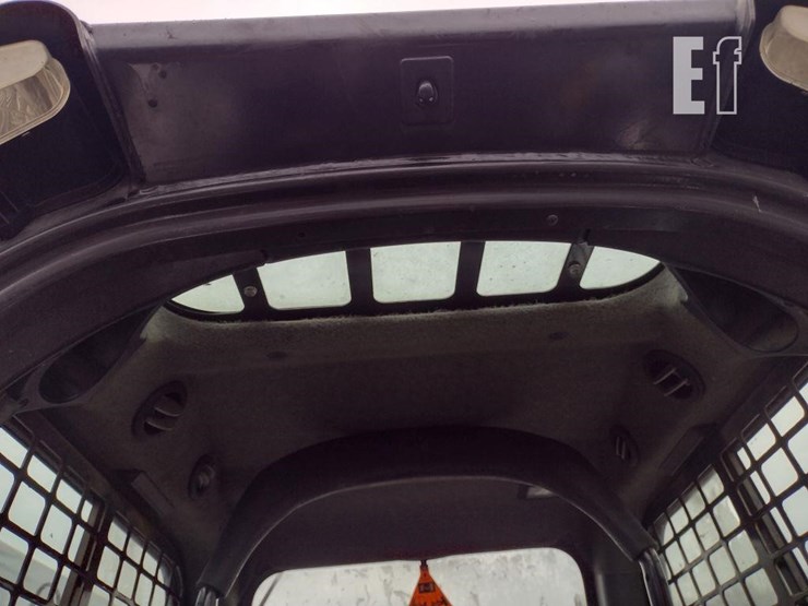 2017-bobcat-t595-image-15