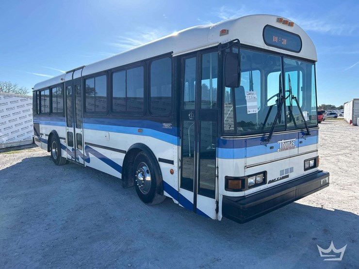 2000-thomas-saf-t-liner-image-2