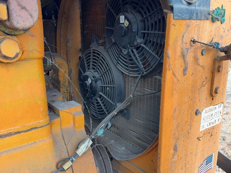 minneapolis-moline-diesel-image-32