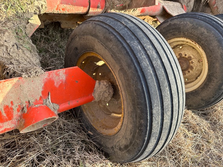 #38454-•-fair-oaks-32'-stubble-roller-image-8