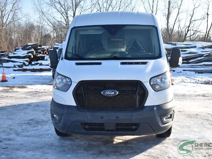 2021-ford-transit-image-2