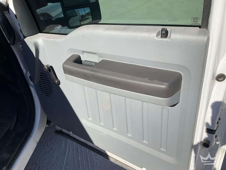 2013-ford-f250-image-26