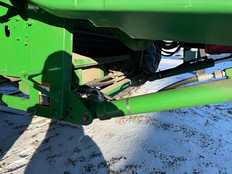 2016-john-deere-s660-image-19