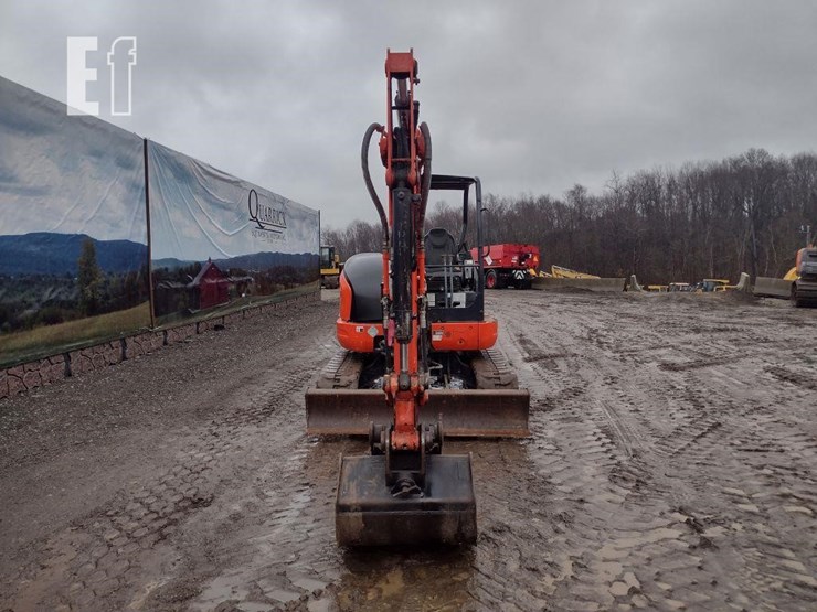 2019-kubota-u55-4-image-2