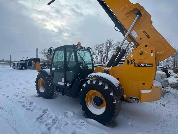 2019-jcb-telehandler-image-2