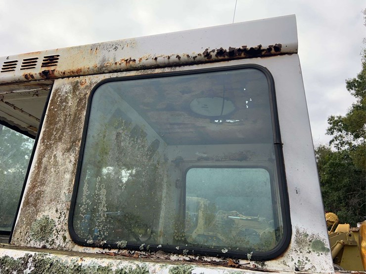 minneapolis-moline-g1050-image-53