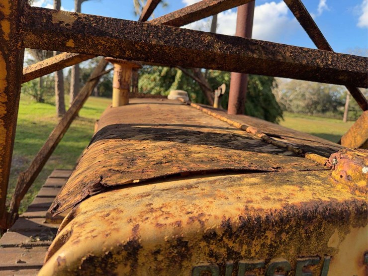 caterpillar-diesel-thirty-five-image-59