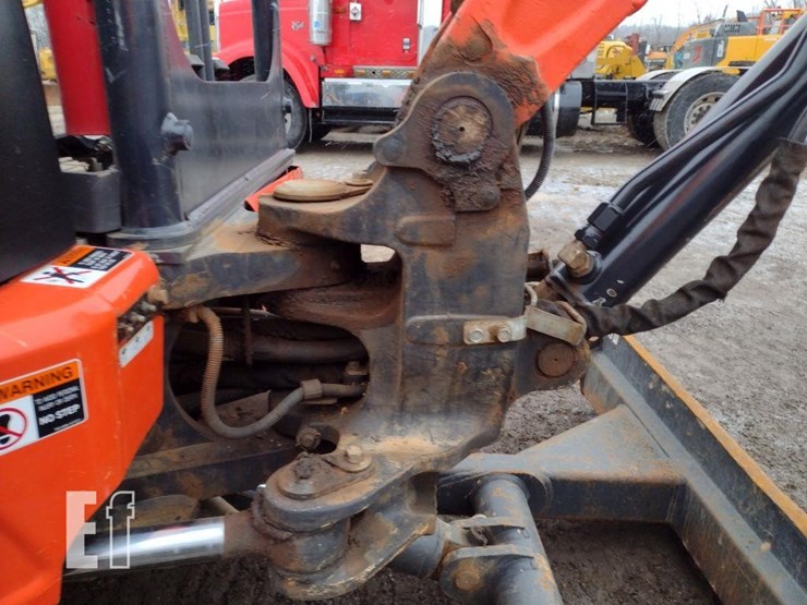 kubota-u35-4-image-24