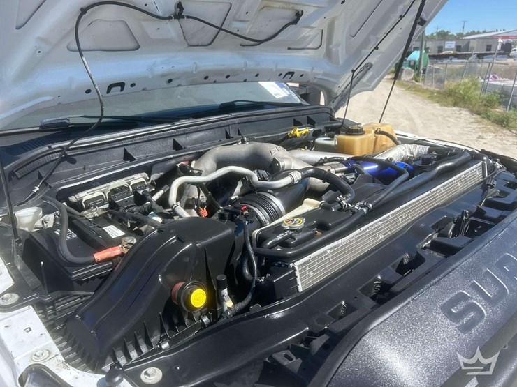 2016-ford-f550-image-8