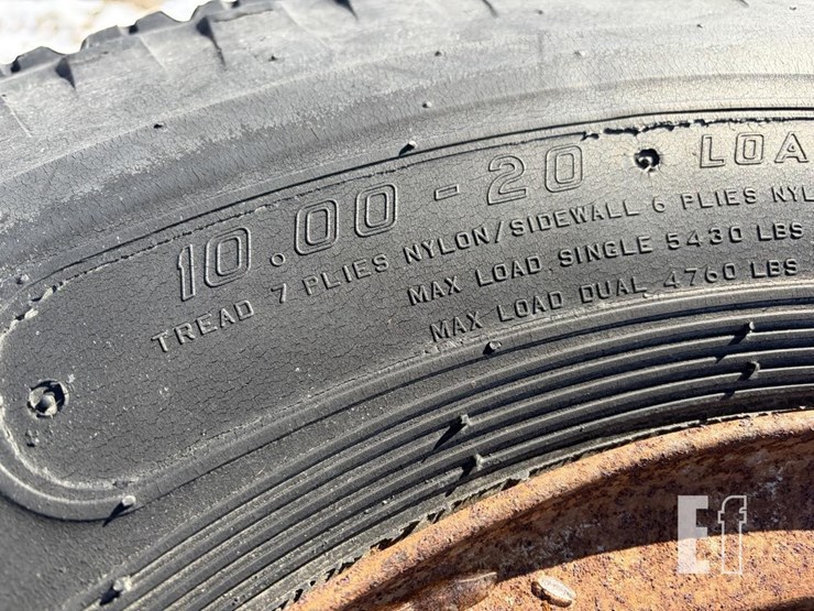 truck-tires-and-rims-image-3