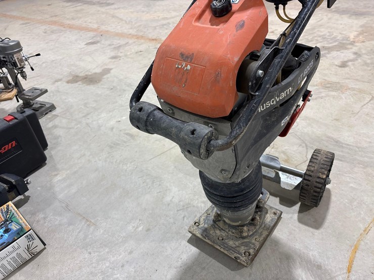 husqvarna-jump-tamper-image-7