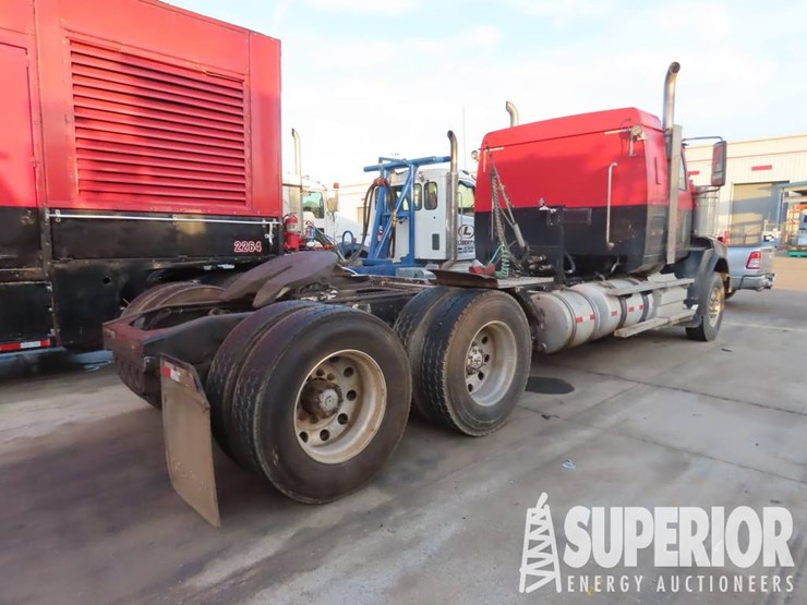 2015-western-star-4900-image-3