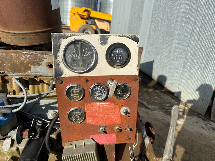 #38438-•-ford-6-cyl-power-unit-image-17