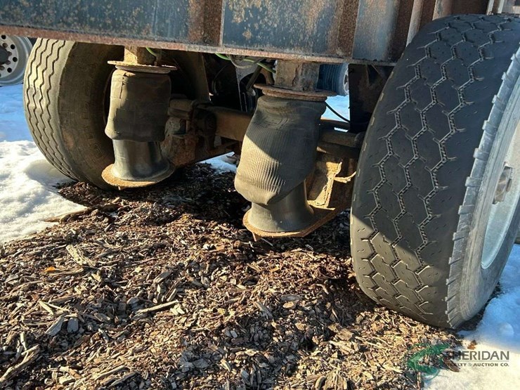 1997-transport-log-hauler-trailers-with-crane-both-trailers-sell-together-image-21