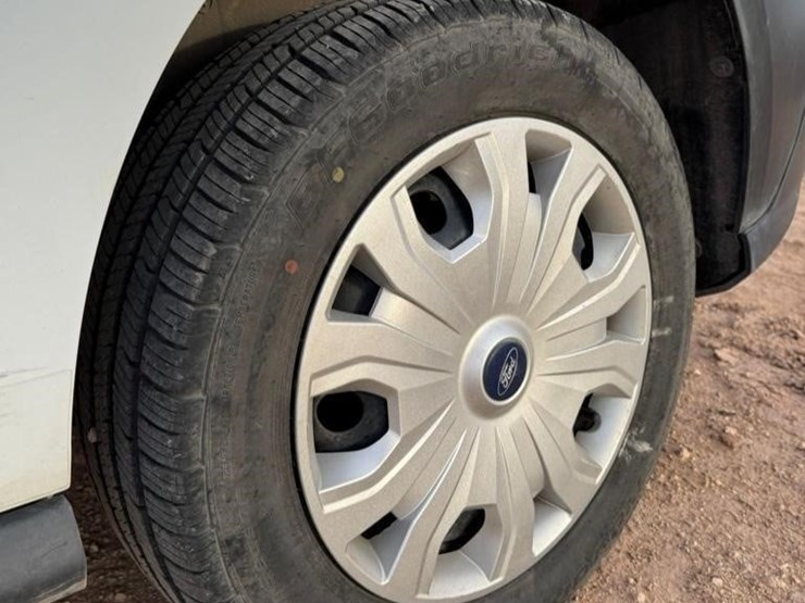 2019-ford-transit-connect-image-19