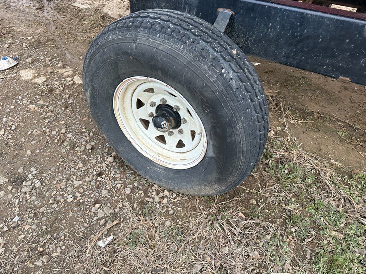 #38417-•-head-hauler-dl-37-37'-header-wagon-image-12