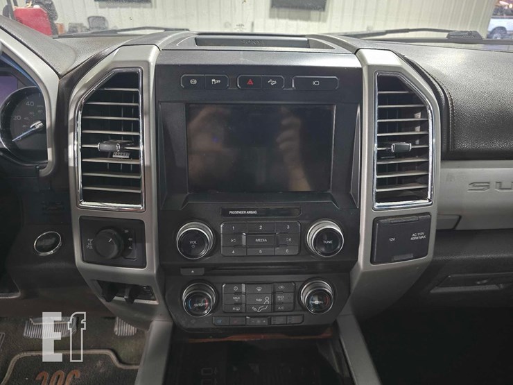 2017-ford-f250-image-14