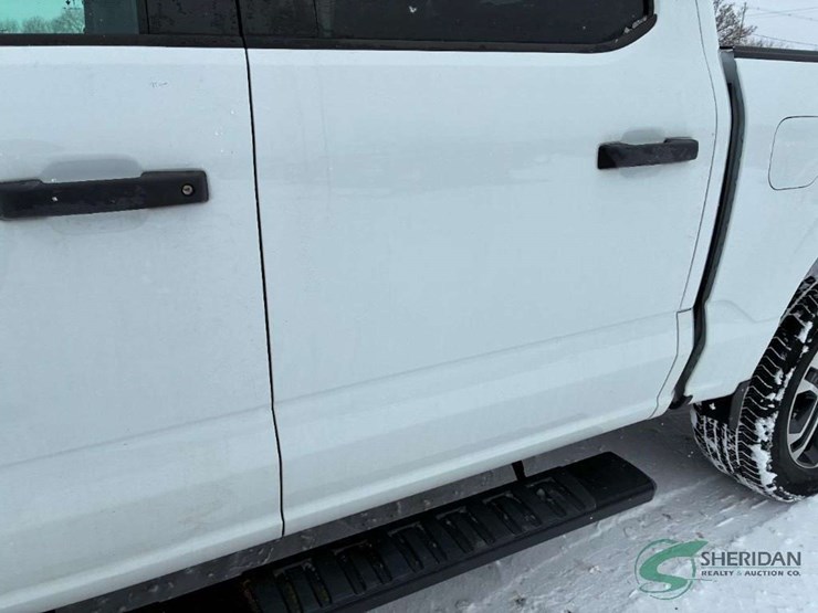 2023-ford-f150-image-9