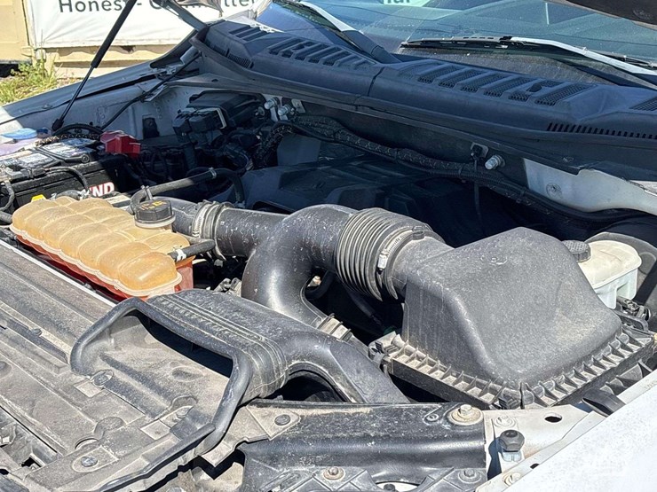 2015-ford-f150-image-7