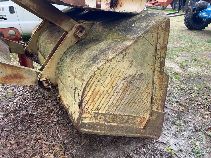 allis-chalmers-diesel-wheel-loader-image-60