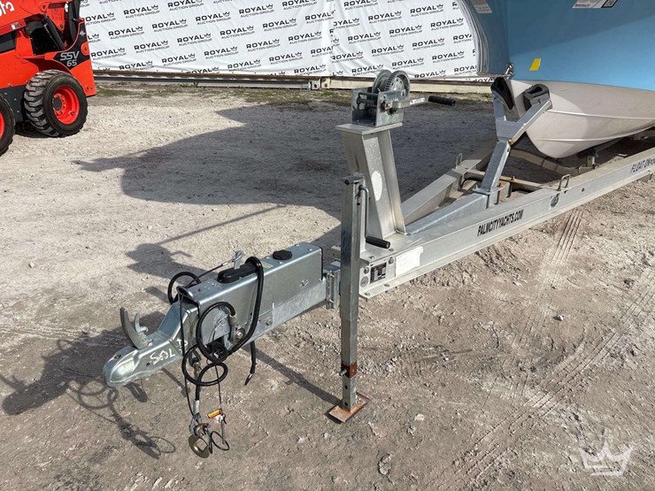 2021-aquasport-boat-with-t/a-float-on-corp-boat-trailer-image-24