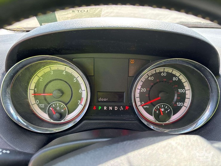 2019-dodge-grand-caravan-image-13