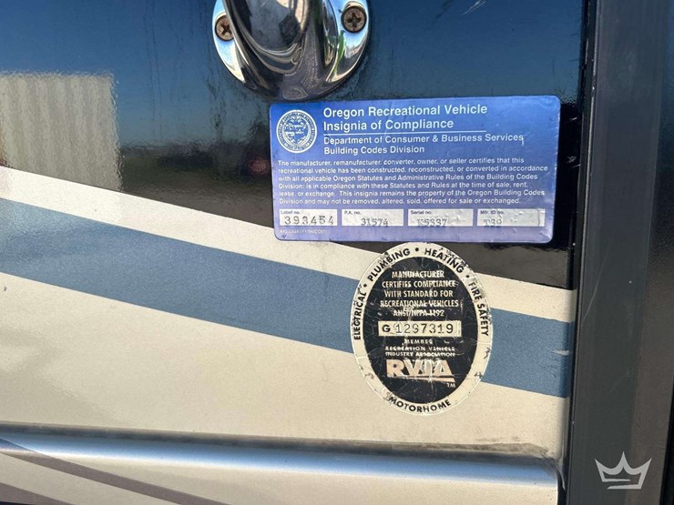 2008-freightliner-allegro-bay-class-a-motorhome-image-44