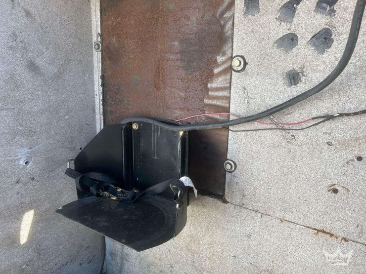 2016-ford-f550-image-30