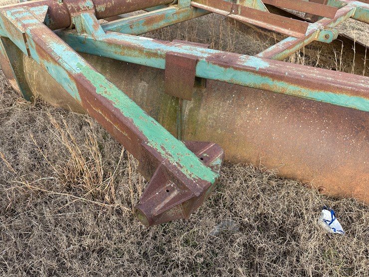 #38445-•-triple-j-levee-squeeze-image-6