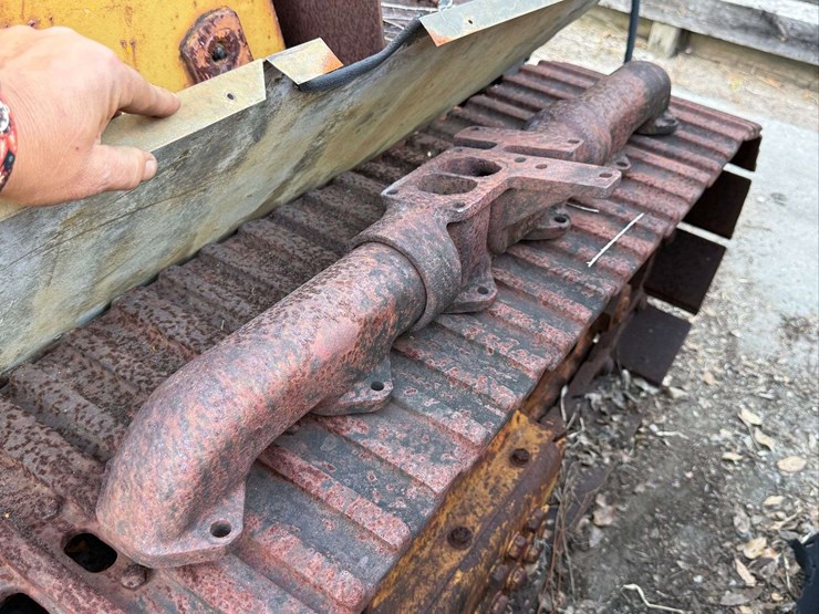 minneapolis-moline-diesel-crawler-image-16