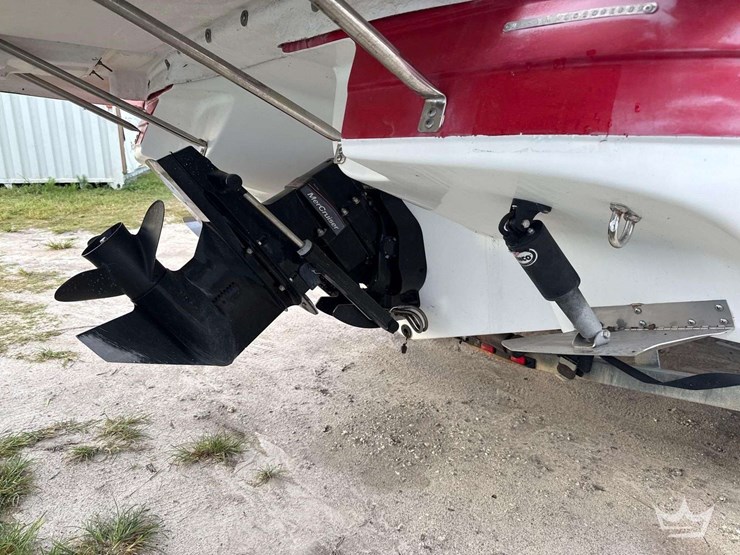 2009-mariah-sc23-23ft.-cabin-cruiser-with-t/a-boat-trailer-image-29