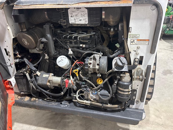 bobcat-t550-image-19