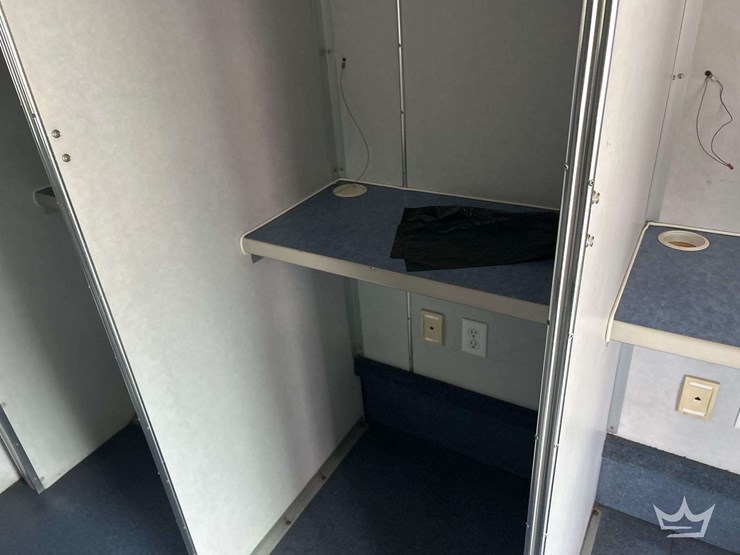 2002-blue-bird-f131612-bus-image-26