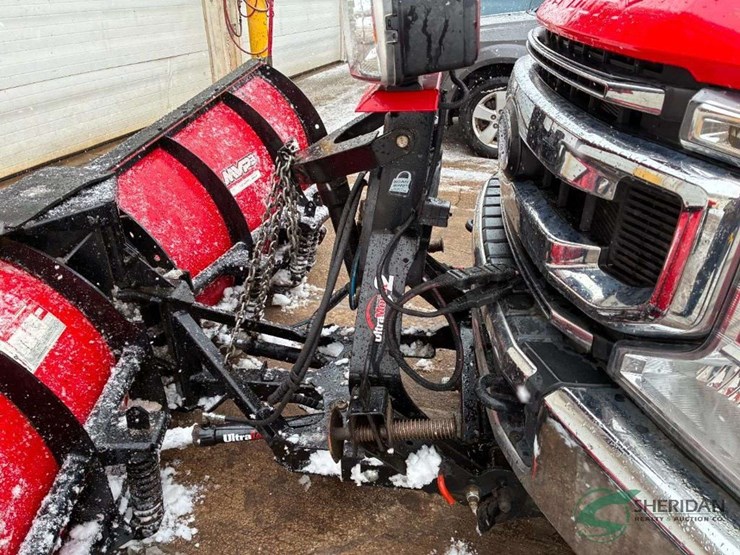 2022-ford-f550-image-4