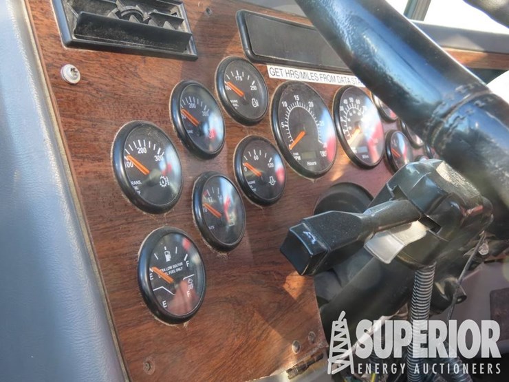 2012-western-star-4900-image-7