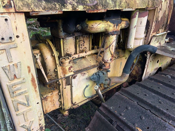 caterpillar-twenty-image-14