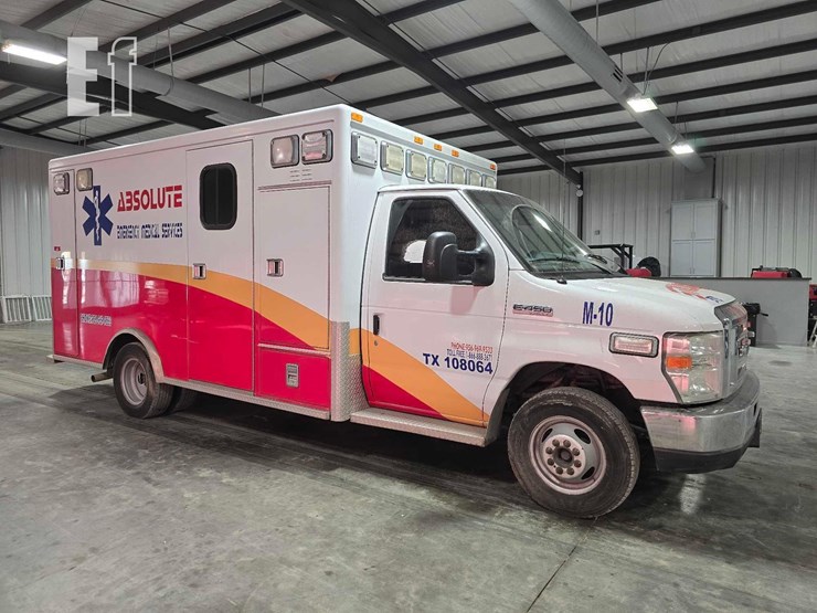 2013-ford-e450-image-2