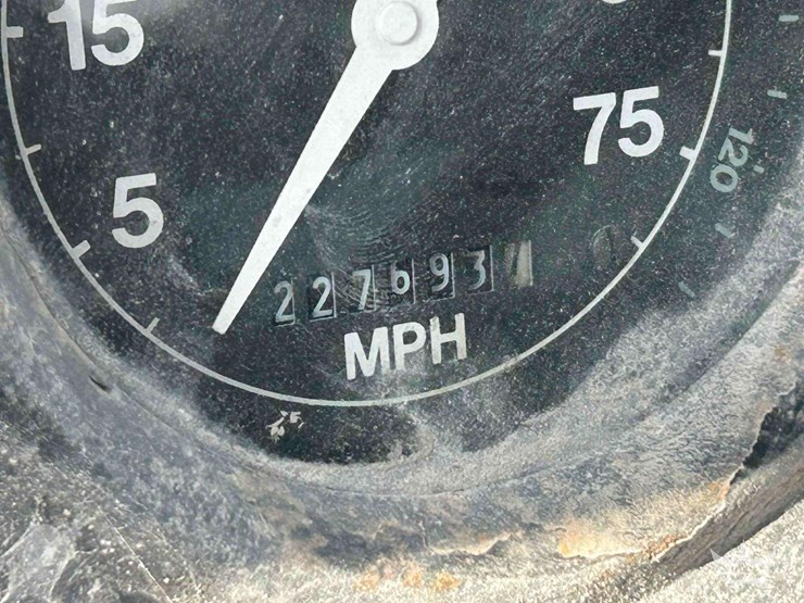 1995-ford-ln8000-image-6