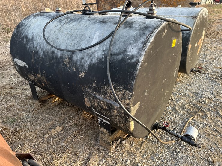 #38465-•-~275gal-fuel-tank-image-2