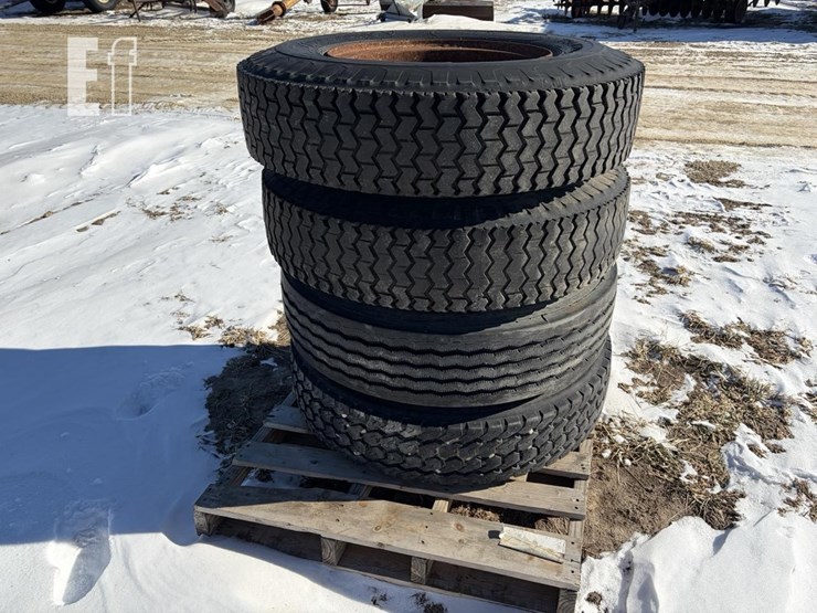 truck-tires-and-rims-image-2