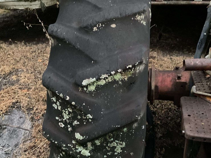 minneapolis-moline-m604-image-10