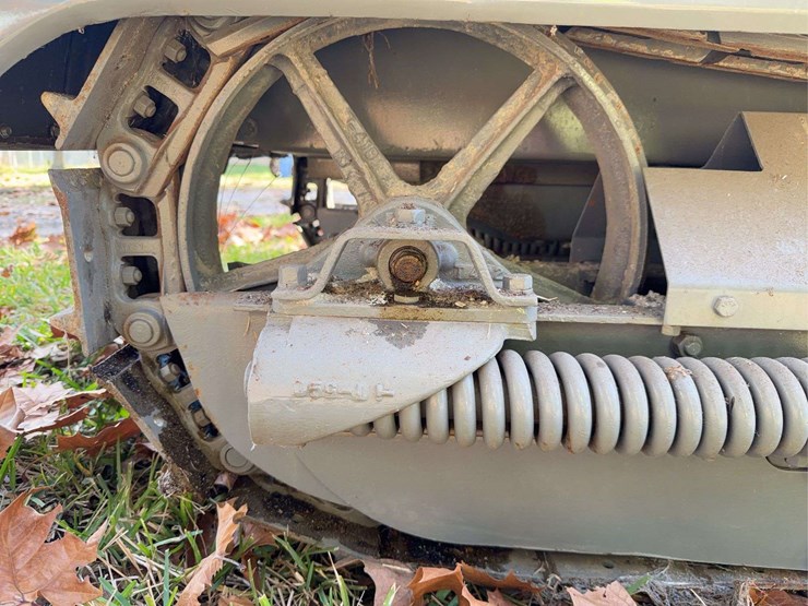 caterpillar-ten-orchard-image-22