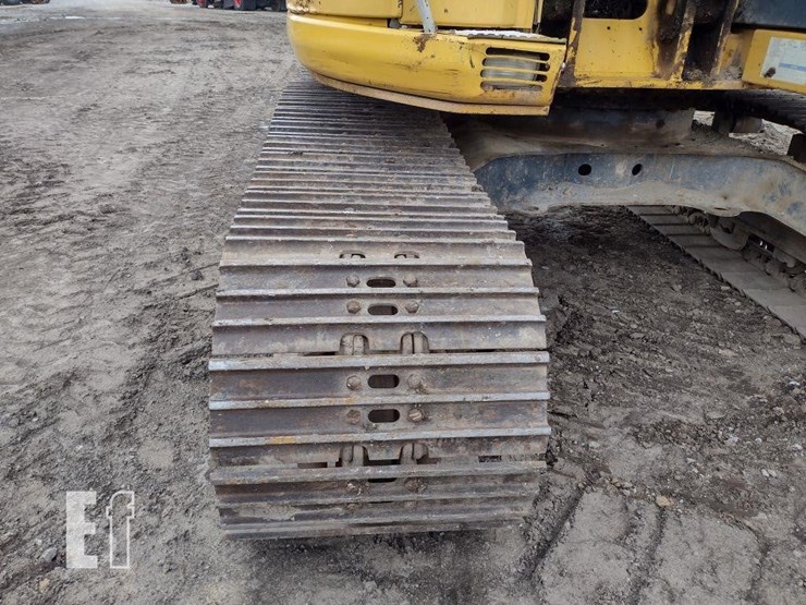 2019-kobelco-sk140sr-lc-5-image-32