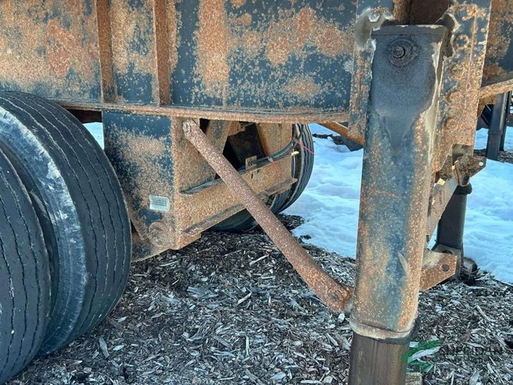 1997-transport-log-hauler-trailers-with-crane-both-trailers-sell-together-image-29