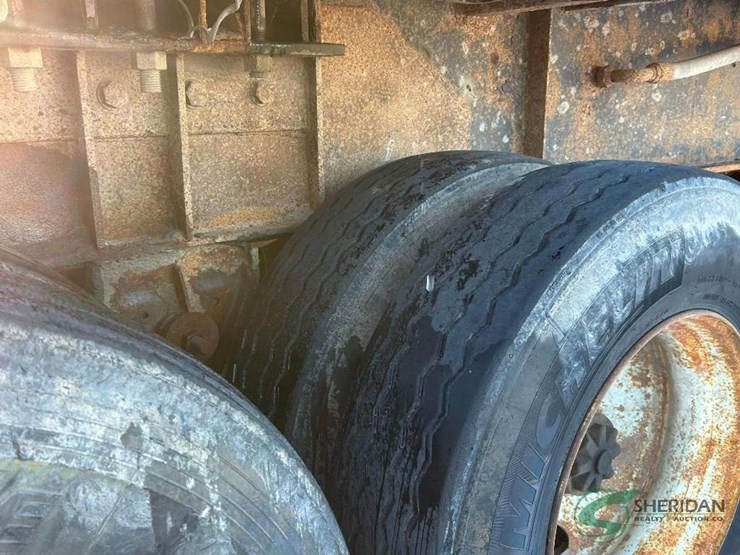 1997-transport-log-hauler-trailers-with-crane-both-trailers-sell-together-image-27