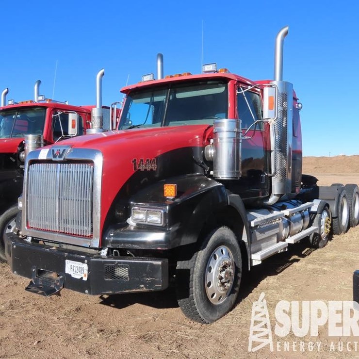 2012 WESTERN STAR 4900