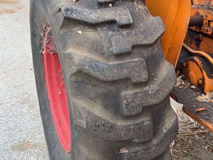 minneapolis-moline-335-image-29